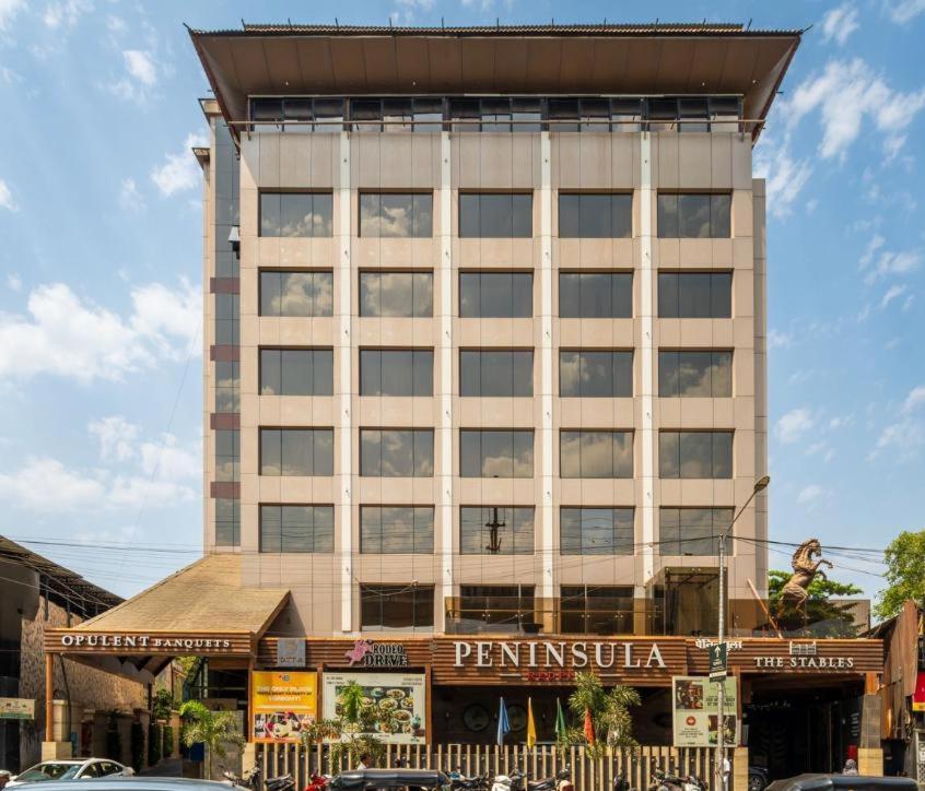 Hotel Peninsula Redpine Bombaj Zewnętrze zdjęcie
