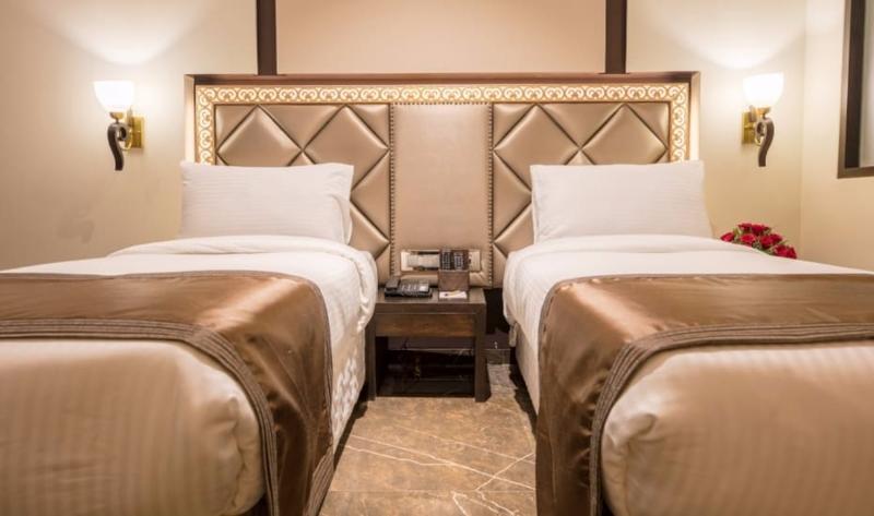 Hotel Peninsula Redpine Bombaj Zewnętrze zdjęcie