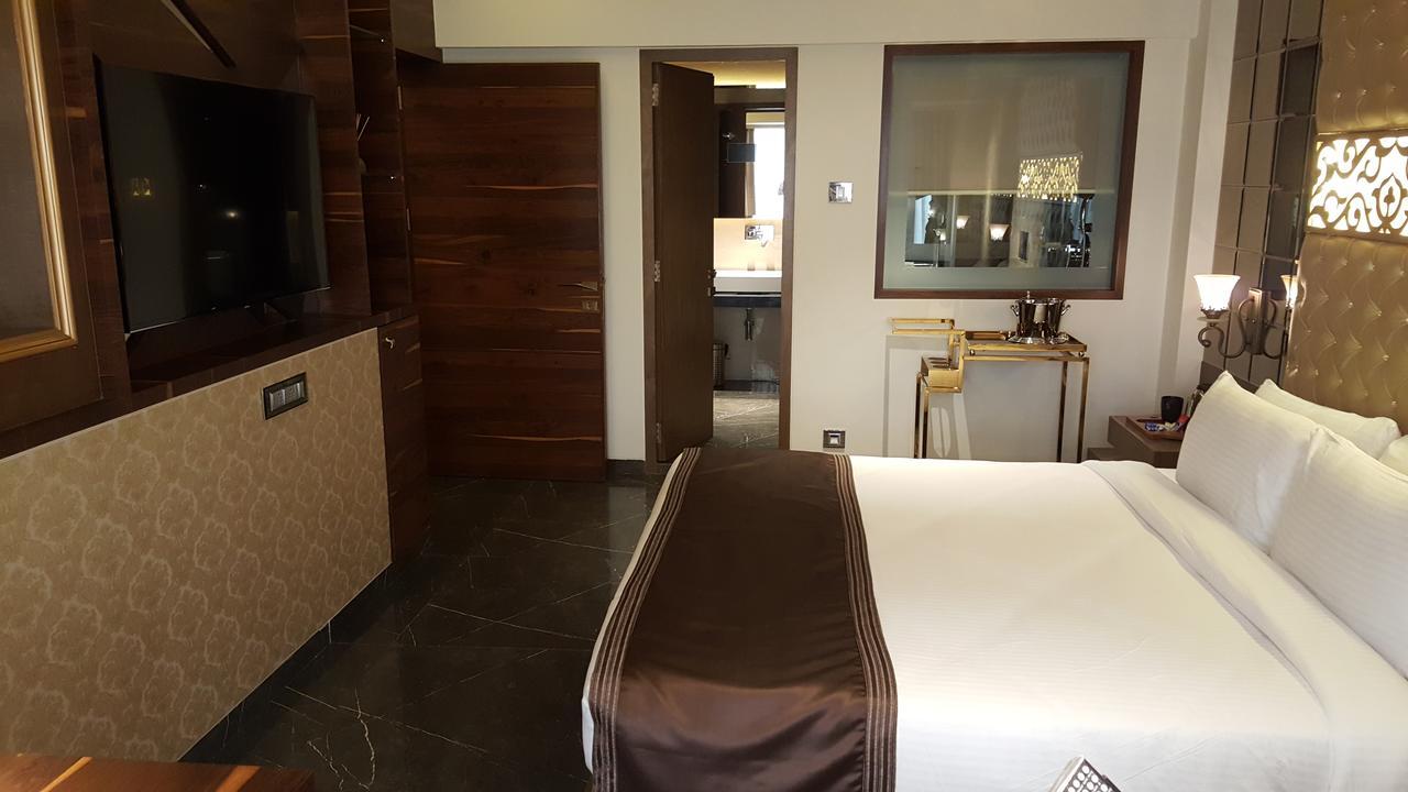Hotel Peninsula Redpine Bombaj Zewnętrze zdjęcie